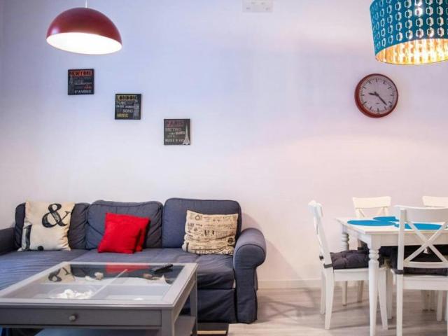 Apartamentos 3 Dormitorio Barcelona Barcelona ES101728853
