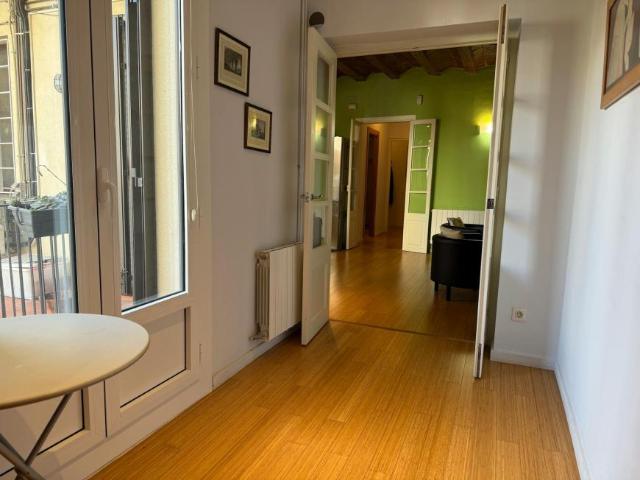 Apartamentos 3 Dormitorio Barcelona Barcelona ES101728856
