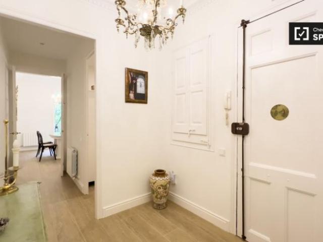 Apartamentos 3 Dormitorio Barcelona Barcelona ES101730888