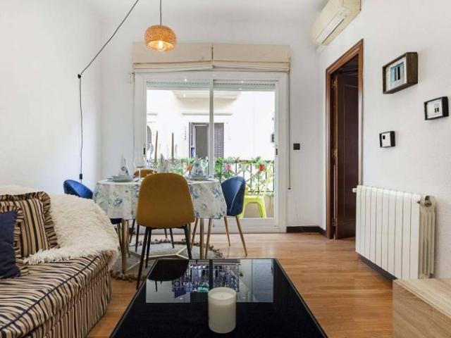 Apartamentos 3 Dormitorio Barcelona Barcelona ES101770758