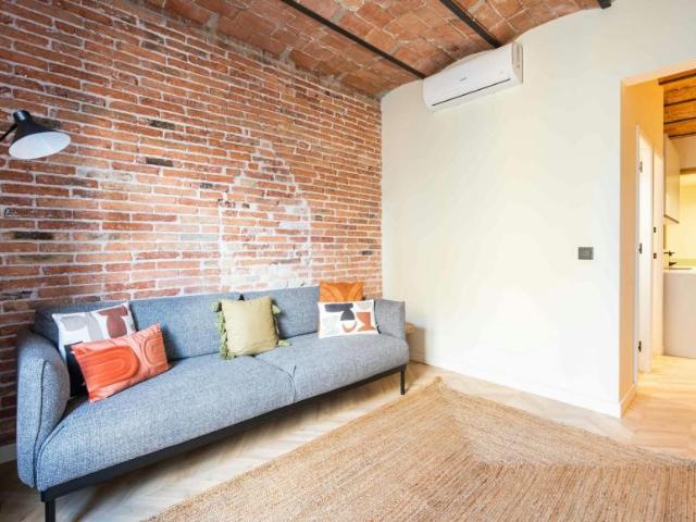 Apartamentos 3 Dormitorio Barcelona Barcelona ES101775270