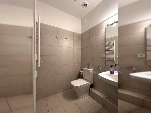 Apartamentos 3 Dormitorio Barcelona Barcelona ES101812492