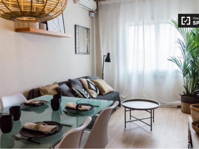 Apartamentos 3 Dormitorio Barcelona Barcelona ES101815620
