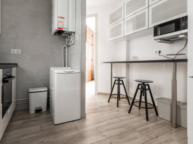 Apartamentos 3 Dormitorio Barcelona Barcelona ES101818298