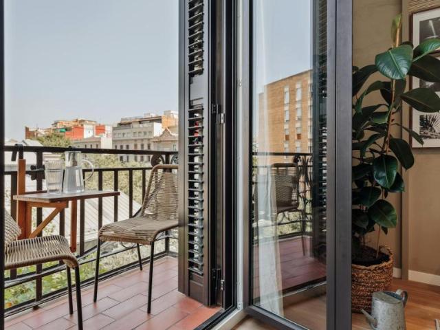 Apartamentos 3 Dormitorio Barcelona Barcelona ES101916937