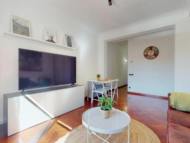 Apartamentos 3 Dormitorio Barcelona Barcelona ES101019602