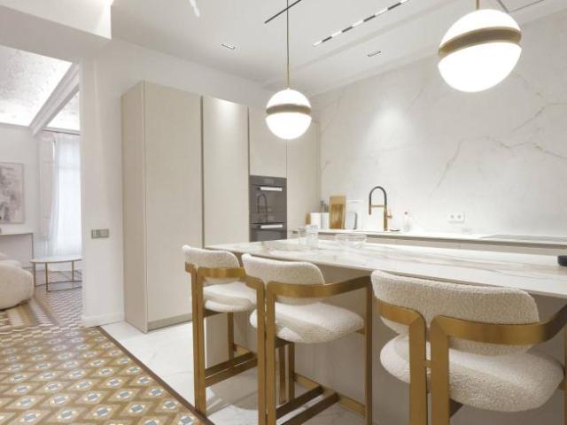 Apartamentos 3 Dormitorio Barcelona Barcelona ES101154557
