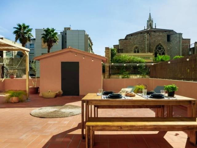 Apartamentos 3 Dormitorio Barcelona Barcelona ES102400466