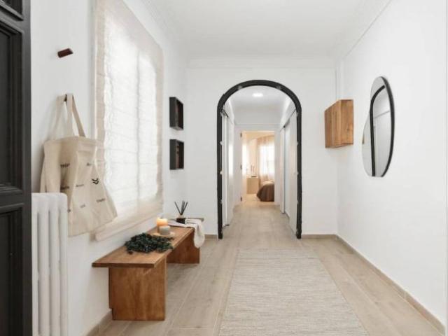 Apartamentos 3 Dormitorio Barcelona Barcelona ES102400550