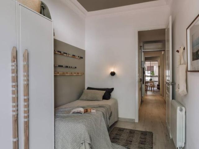 Apartamentos 3 Dormitorio Barcelona Barcelona ES102400228