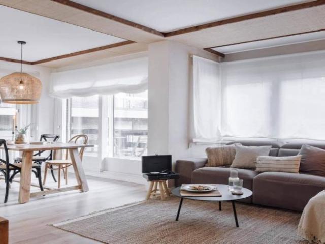 Apartamentos 3 Dormitorio Barcelona Barcelona ES102400269