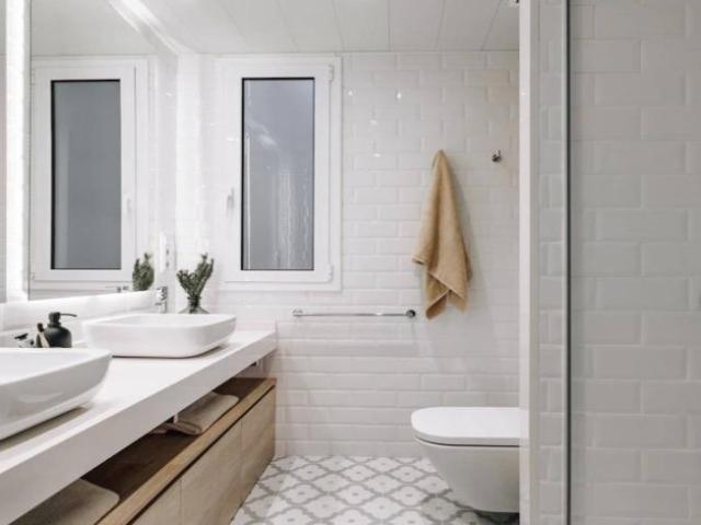 Apartamentos 3 Dormitorio Barcelona Barcelona ES102401557