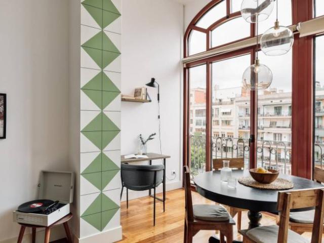 Apartamentos 3 Dormitorio Barcelona Barcelona ES102401721