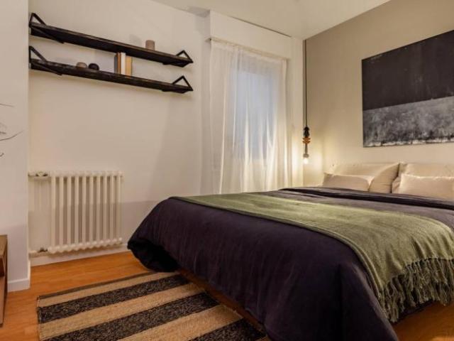 Apartamentos 3 Dormitorio Barcelona Barcelona ES102401806