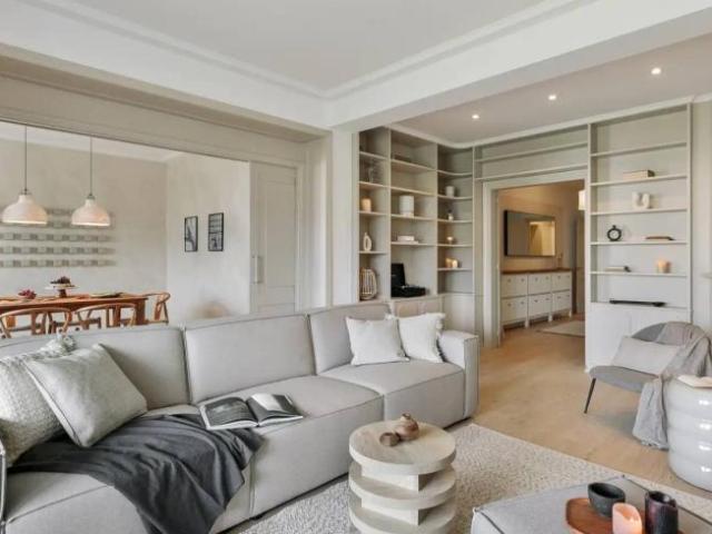Apartamentos 3 Dormitorio Barcelona Barcelona ES102402399
