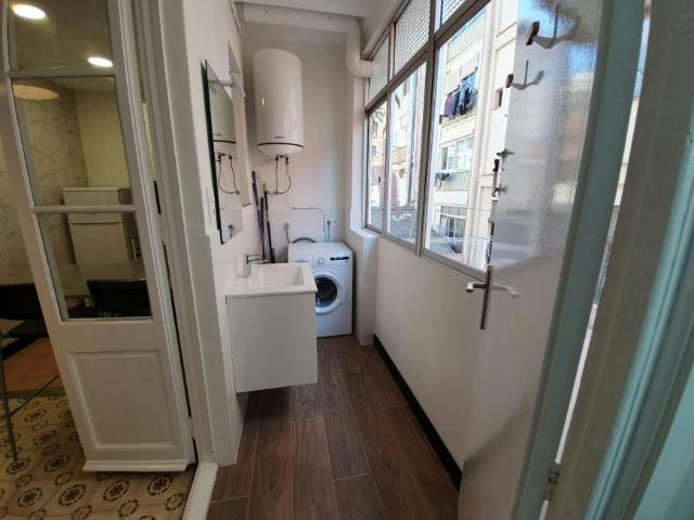 Apartamentos 3 Dormitorio Barcelona Barcelona ES102436453