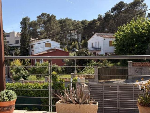 Apartamentos 3 Dormitorio Barcelona Barcelona ES102663904