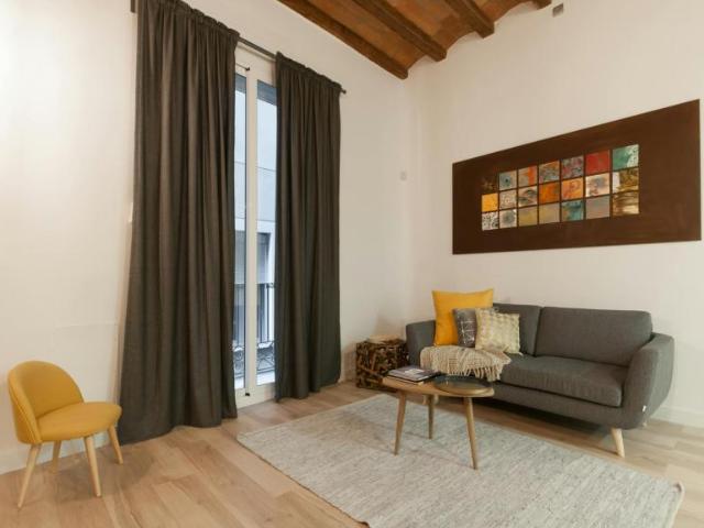 Apartamentos 3 Dormitorio Barcelona Barcelona ES102815988