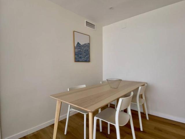 Apartamentos 3 Dormitorio Barcelona Barcelona ES102852733