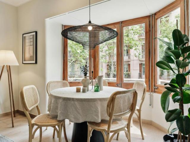 Apartamentos 3 Dormitorio Barcelona Barcelona ES102020513