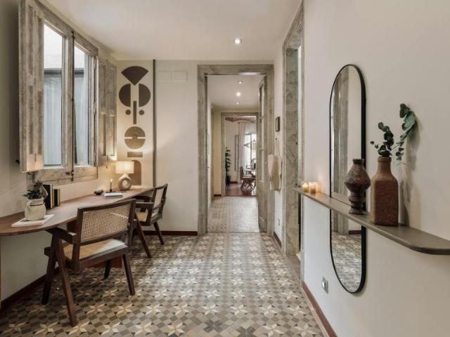 Apartamentos 3 Dormitorio Barcelona Barcelona ES102247419