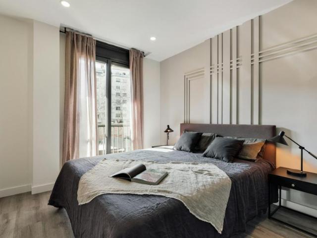 Apartamentos 3 Dormitorio Barcelona Barcelona ES102247511