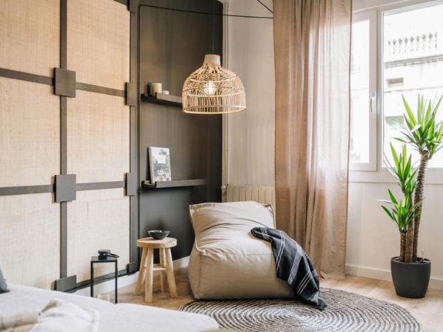 Apartamentos 3 Dormitorio Barcelona Barcelona ES102247652