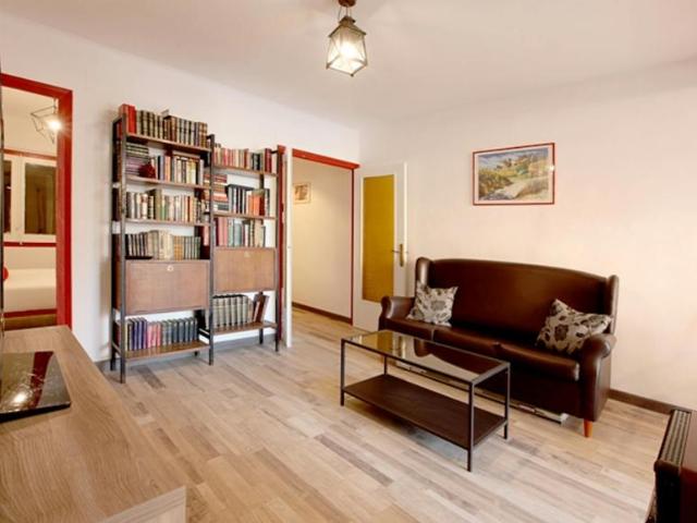 Apartamentos 3 Dormitorio Barcelona Barcelona ES102273816
