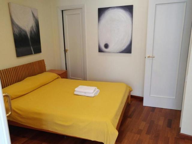 Apartamentos 3 Dormitorio Barcelona Barcelona ES102340470