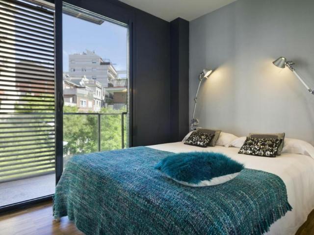 Apartamentos 3 Dormitorio Barcelona Barcelona ES102399460