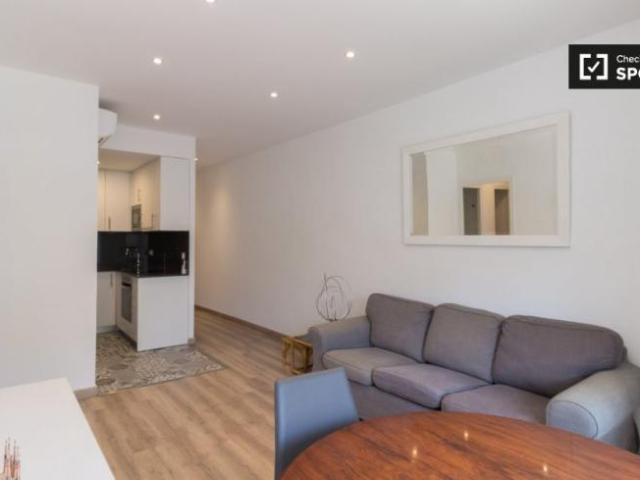 Apartamentos 3 Dormitorio Barcelona Barcelona ES103614883