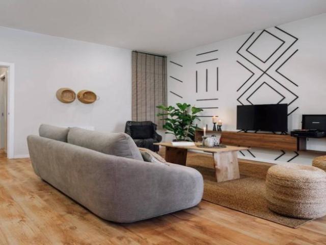 Apartamentos 3 Dormitorio Barcelona Barcelona ES103844443