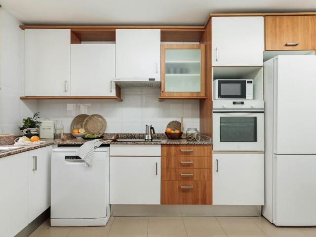 Apartamentos 3 Dormitorio Barcelona Barcelona ES103922762