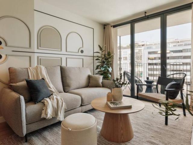Apartamentos 3 Dormitorio Barcelona Barcelona ES103094413