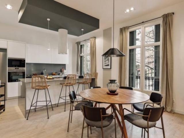 Apartamentos 3 Dormitorio Barcelona Barcelona ES103094603