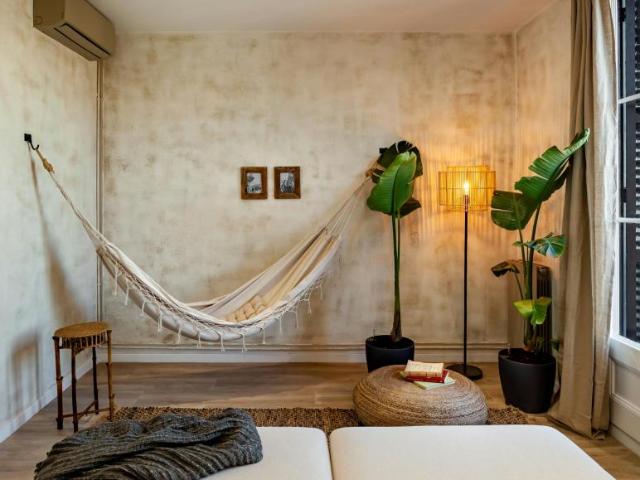 Apartamentos 3 Dormitorio Barcelona Barcelona ES103180583