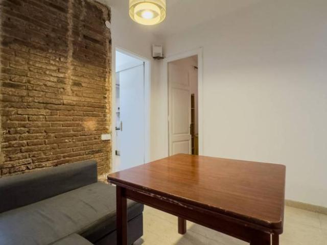 Apartamentos 3 Dormitorio Barcelona Barcelona ES103244998