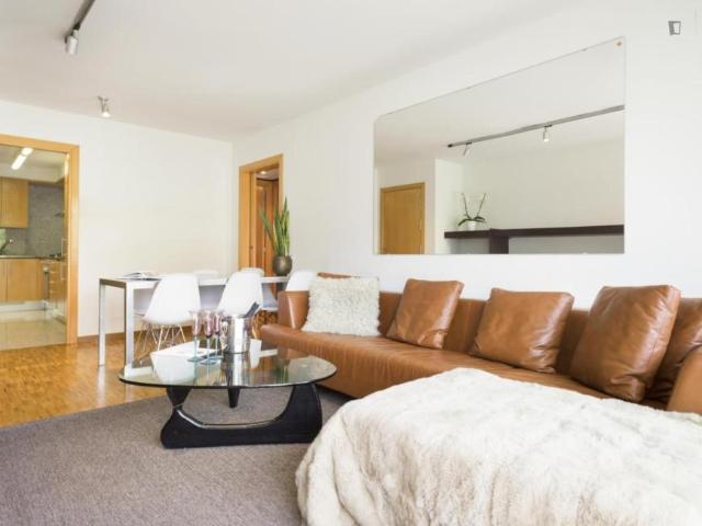 Apartamentos 3 Dormitorio Barcelona Barcelona ES103285142