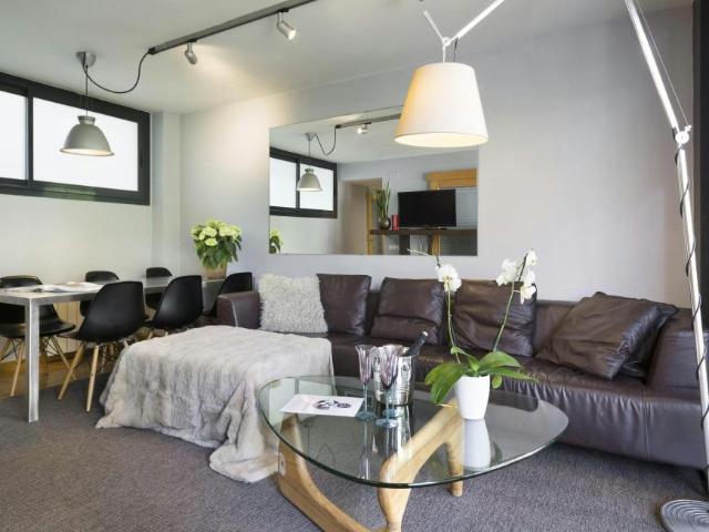 Apartamentos 3 Dormitorio Barcelona Barcelona ES104599388