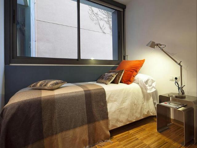 Apartamentos 3 Dormitorio Barcelona Barcelona ES104712276