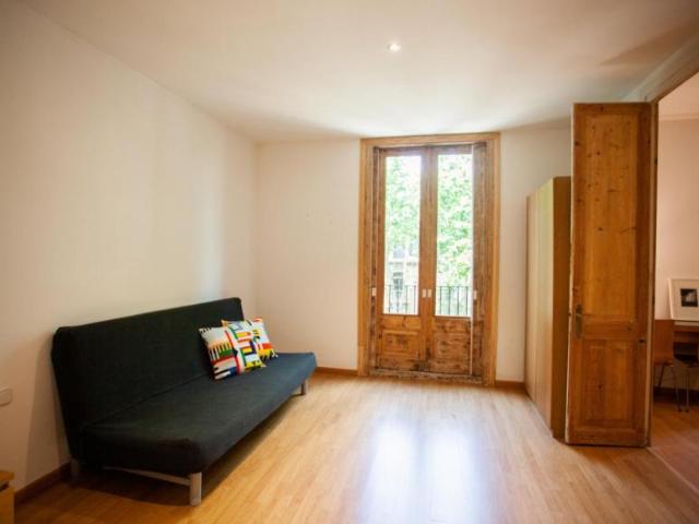 Apartamentos 3 Dormitorio Barcelona Barcelona ES104721419