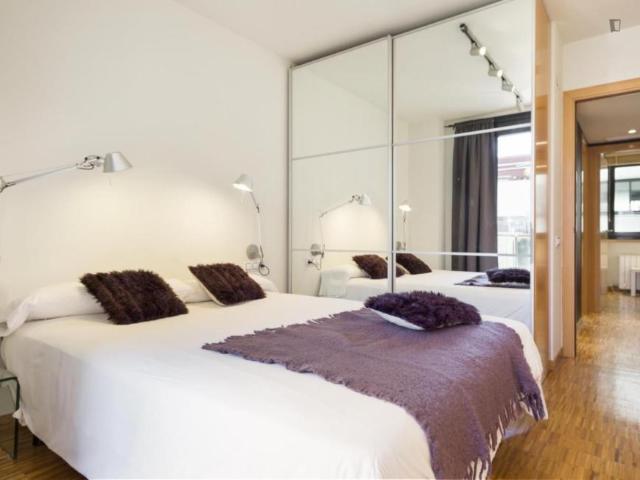 Apartamentos 3 Dormitorio Barcelona Barcelona ES104926590