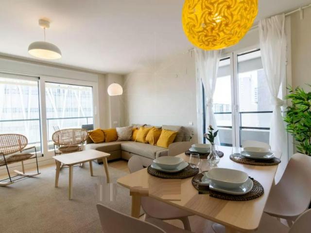 Apartamentos 3 Dormitorio Barcelona Barcelona ES104003929