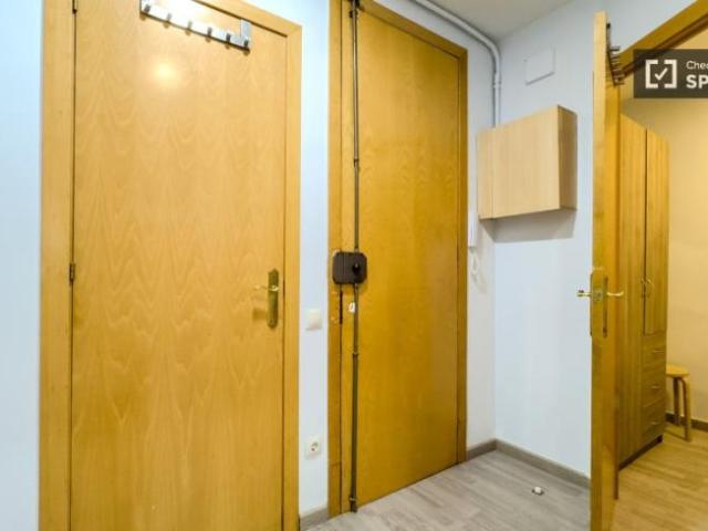 Apartamentos 3 Dormitorio Barcelona Barcelona ES104109496