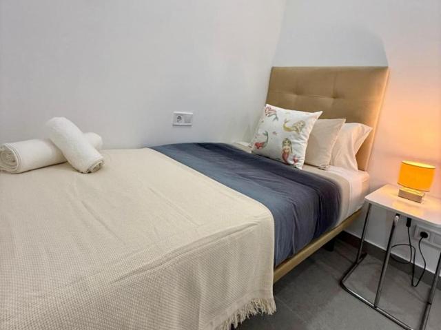 Apartamentos 3 Dormitorio Barcelona Barcelona ES104145470