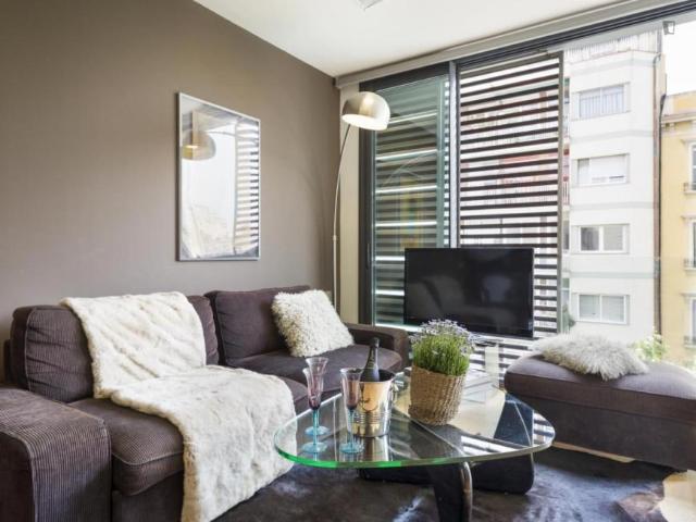 Apartamentos 3 Dormitorio Barcelona Barcelona ES104327236
