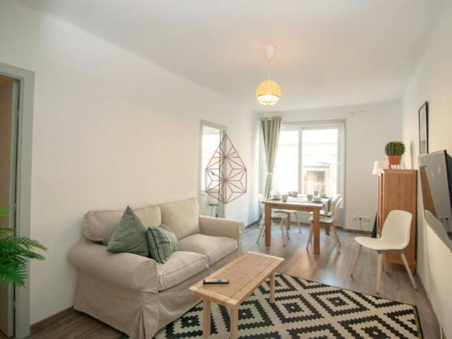 Apartamentos 3 Dormitorio L'Hospitalet De Llobregat L'Hospitalet De Llobregat ES104003957