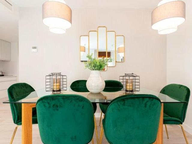 Apartamentos 3 Dormitorio Sevilla Sevilla ELS84222507