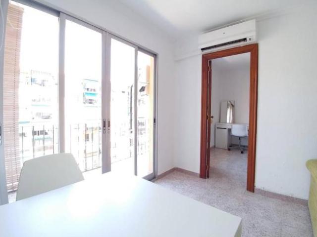 Apartamentos 3 Dormitorio Valencia Valencia ES104327027