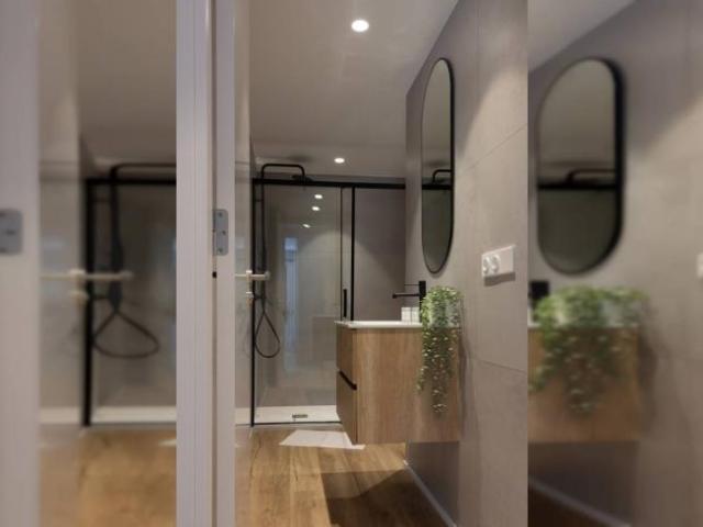 Apartamentos 3 Dormitorio Valencia Valencia ES101806232